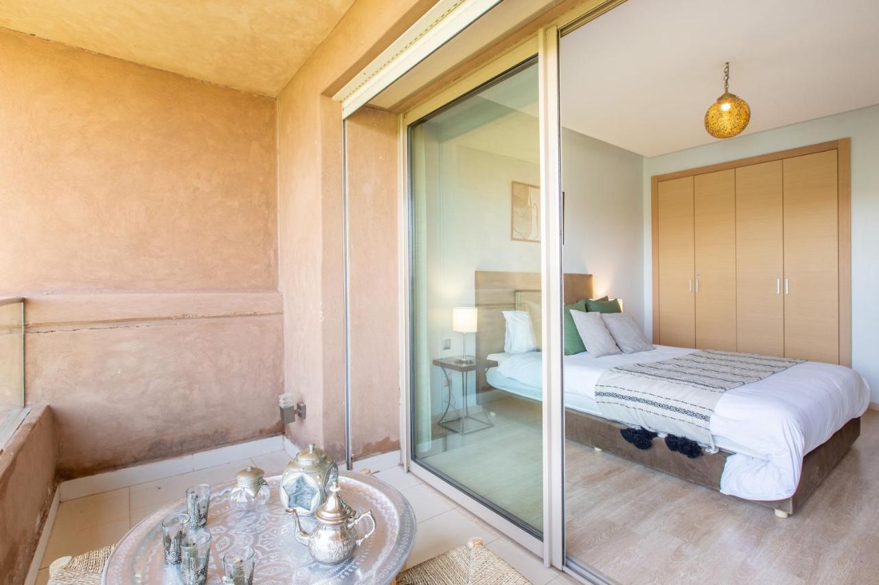 Escale De Charme - Prestigia Golf - Vue Piscine Apartment Marrakesh Bagian luar foto